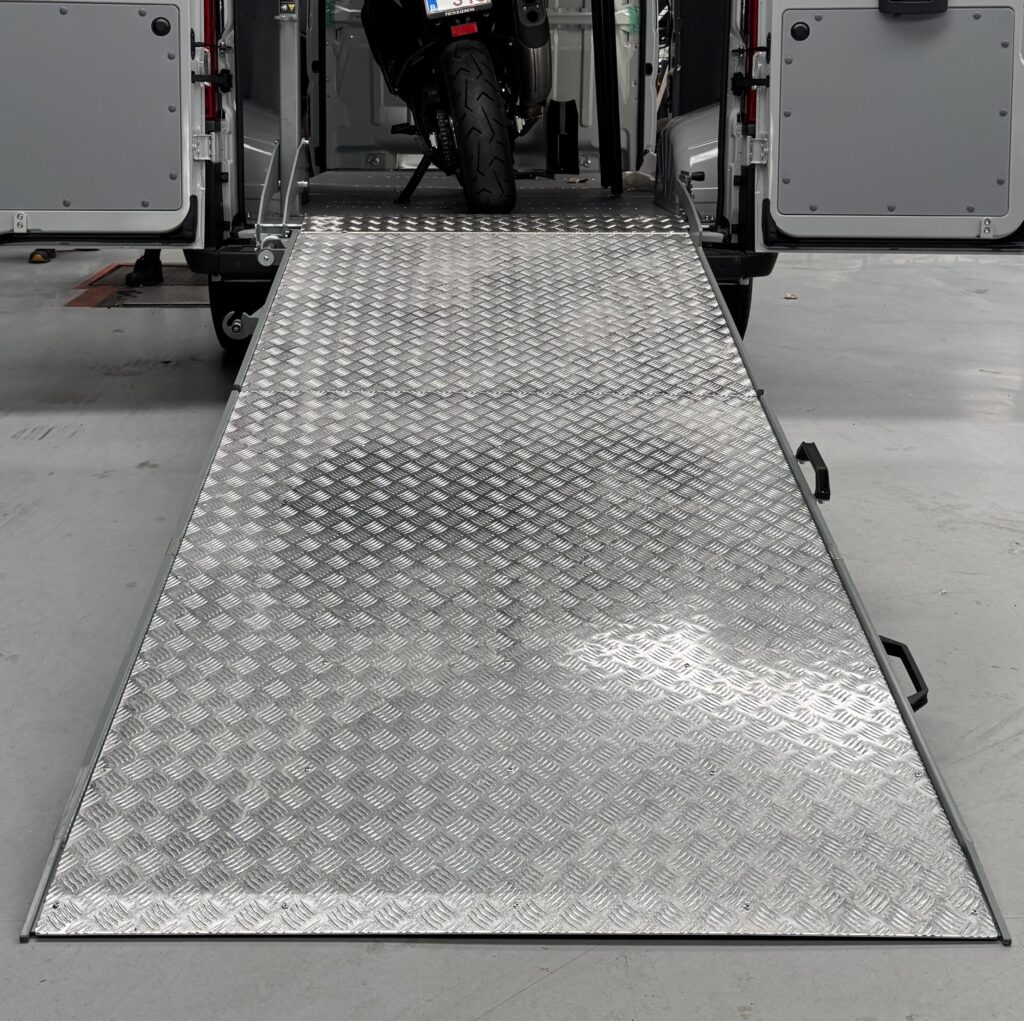 oprijramp voor bestelwagen