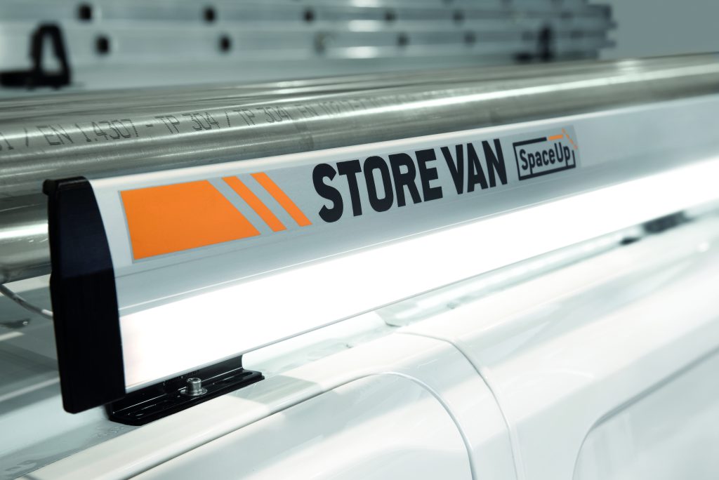 Daktransport voor ladders op bestelwagen