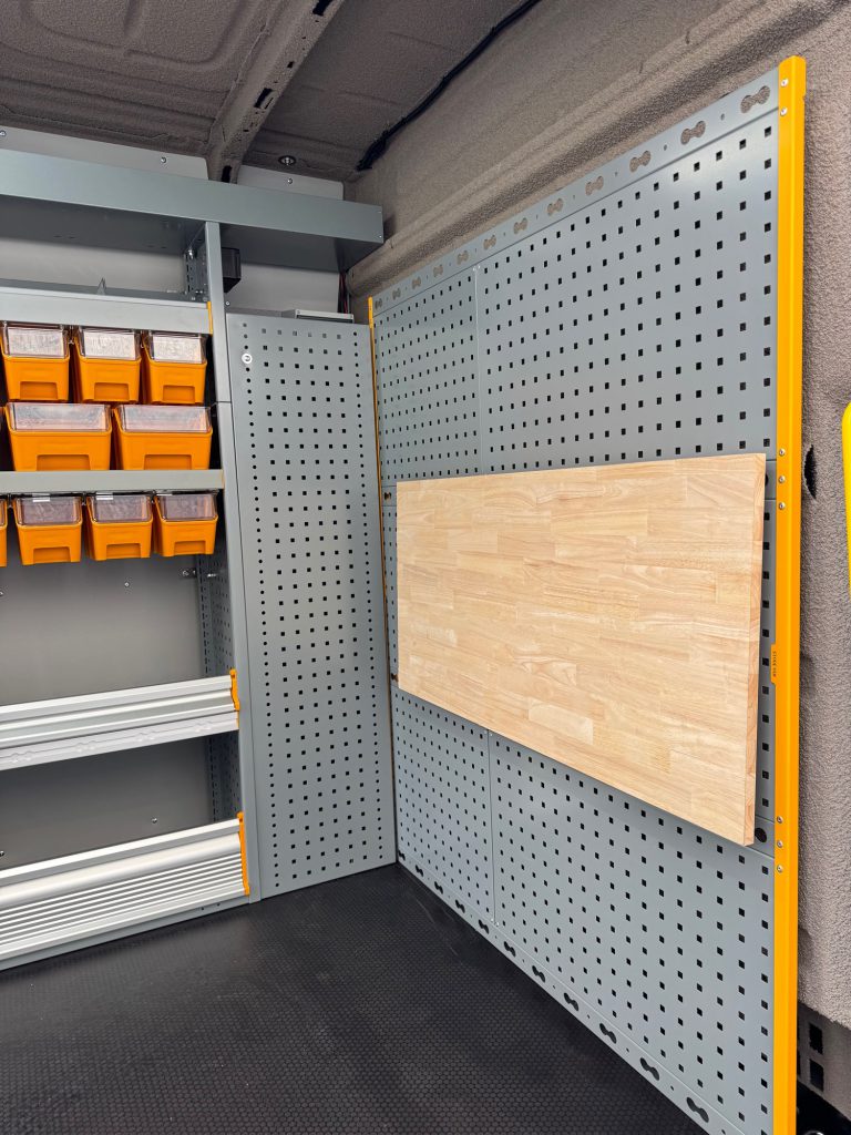 Modules voor bedrijfswageninrichting