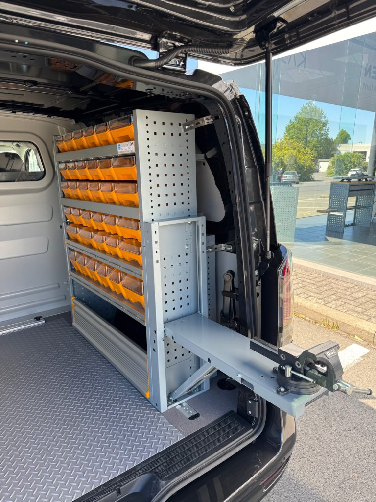 Modules voor bedrijfswageninrichting