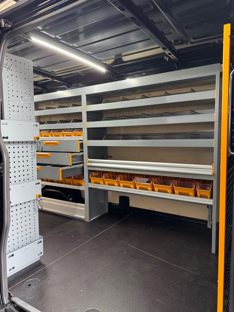 Bedrijfswageninrichting Gent: modules op maat voor je bestelwagen