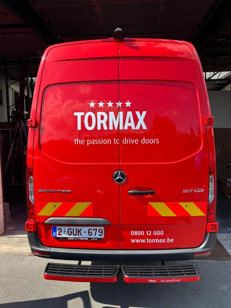 Realisatie Tormax, bedrijfswageninrichting