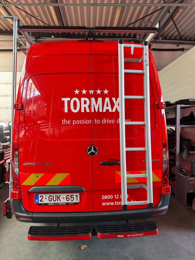 Realisatie Tormax — bedrijfswageninrichting op maat