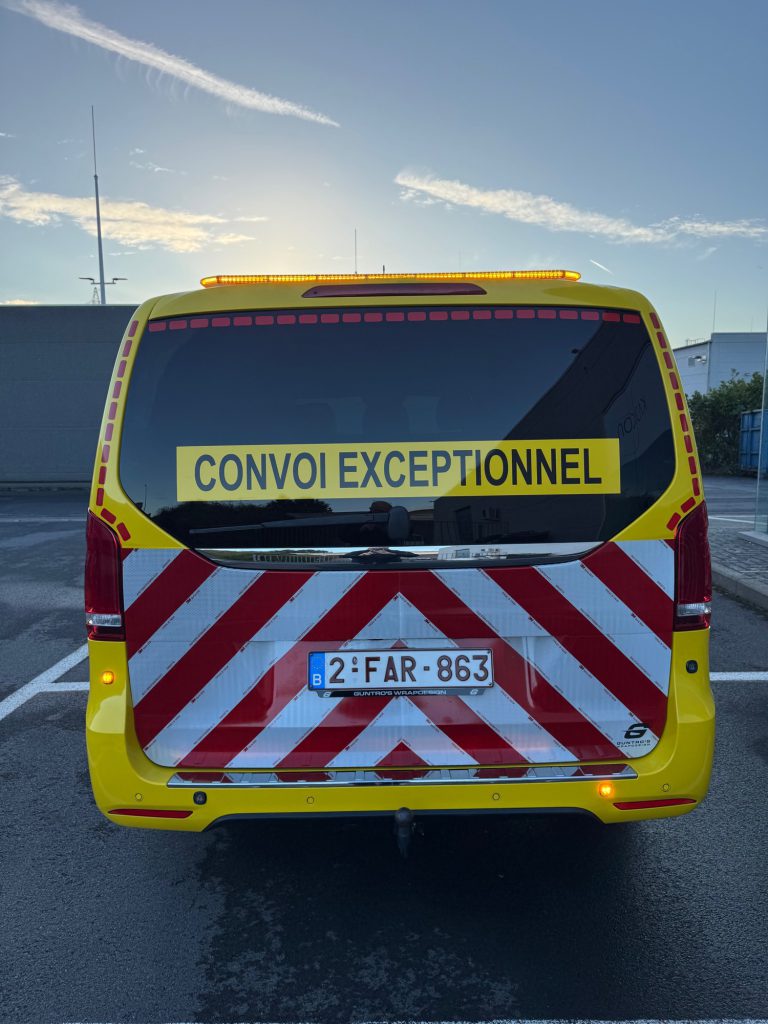 Realisatie uitzonderlijk vervoer, bedrijfswageninrichting